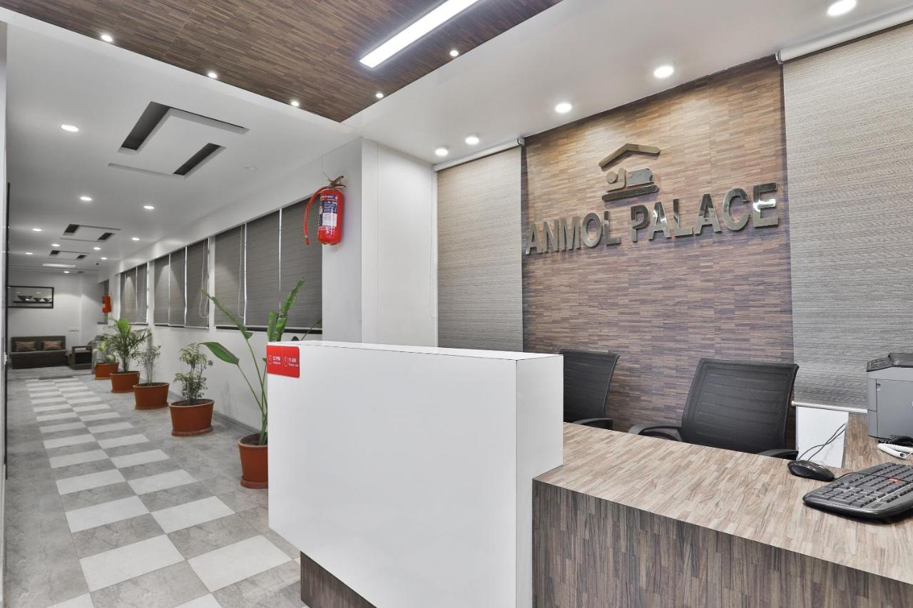 Oyo 23289 Hotel Anmol Palace Ahmedabad Eksteriør bilde